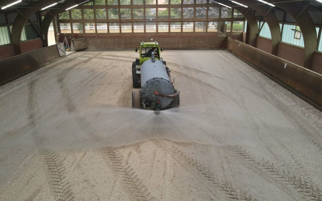 Erneuerung Reitboden Dressurhalle 1 Gut Tangstedt