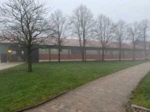 lange Seite Hofrondell Reithalle 1