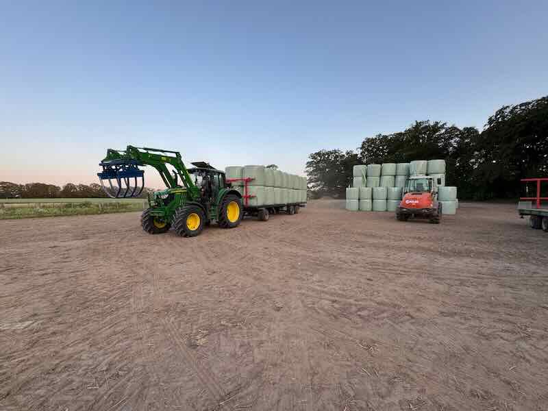 Anlieferung Wickelballen Miete Ernte 2025
