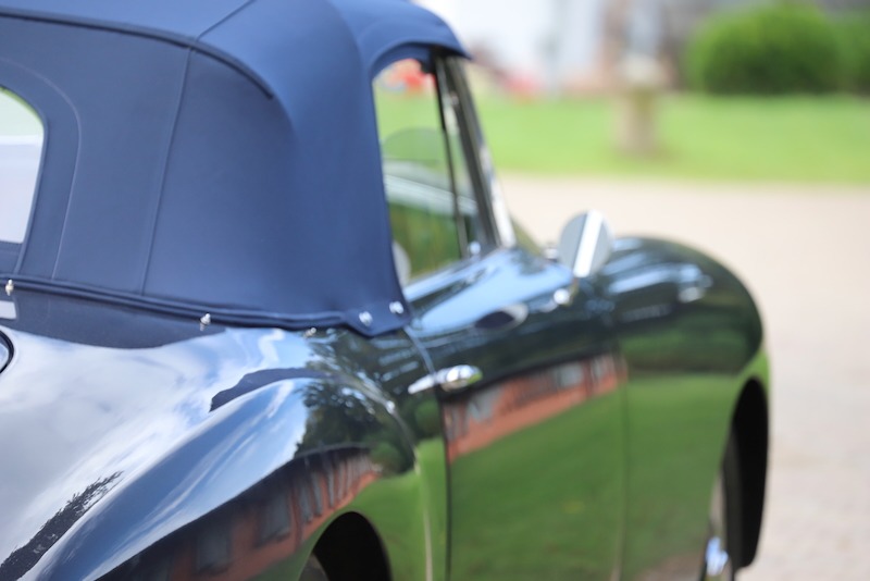 Bentley Cabrio Ausfahrt