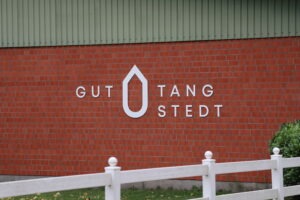 Logo Gut Tangstedt an Remise