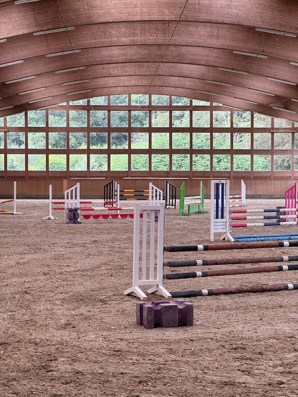 Sprünge in der Springhalle von Gut Tangstedt