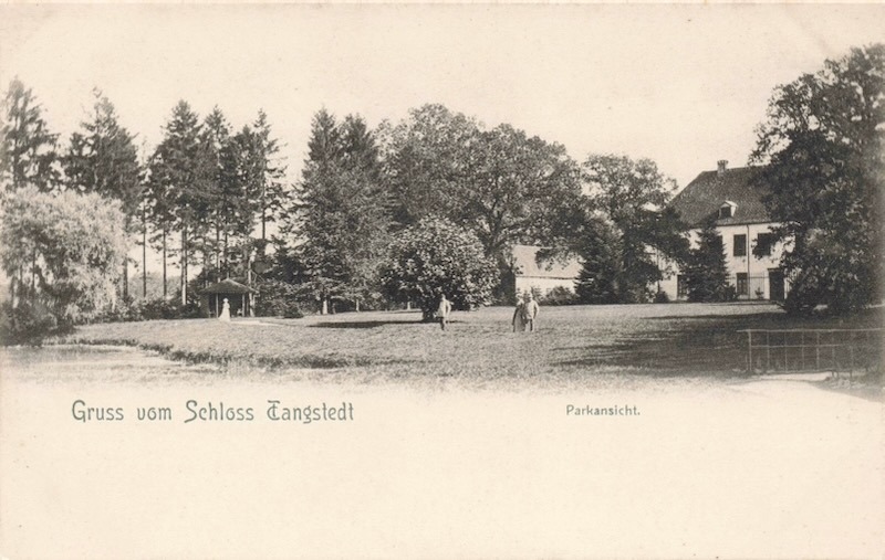 Historische Postkarte Schloss Tangstedt Parkansicht mit Pavillon und Spaziergängern um 1905.
